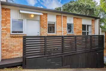 2/30 Don Croot Street, Morningside