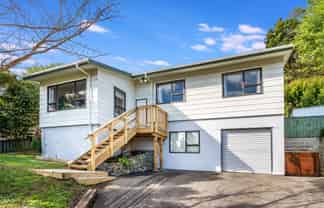 99 Leeward Drive, Whitby