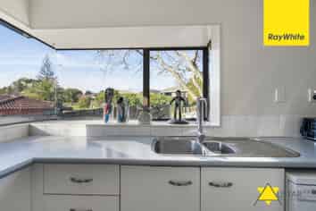 18 Meynell Court, Glen Eden