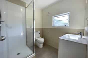 9A Paulange Place, Pakuranga Heights