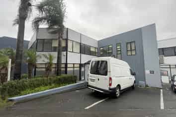 Versatile Office in the Heart of Manukau