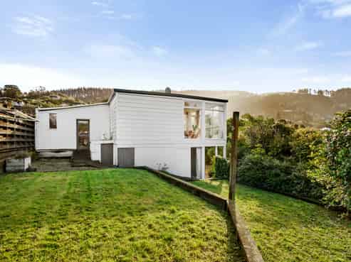 1A Woodstock Terrace, Tawa