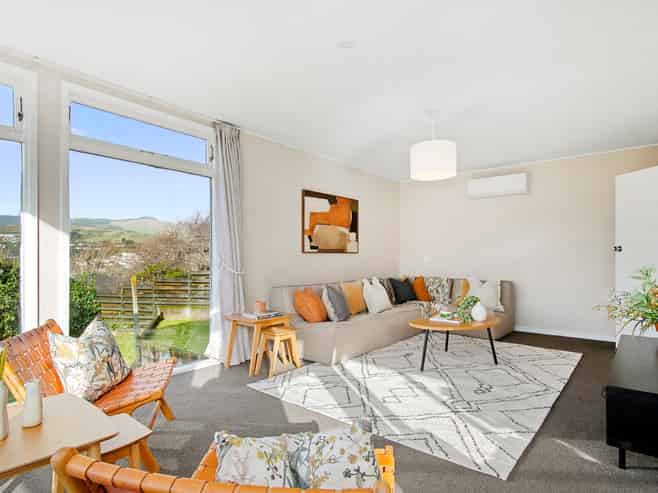 1A Woodstock Terrace, Tawa