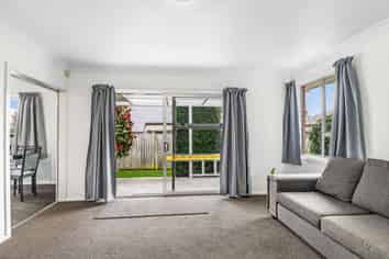 402 Yaldhurst Road, Russley