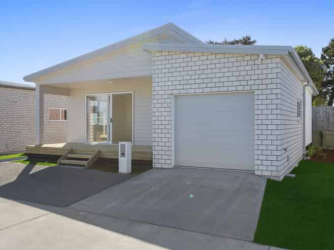 65 Riley Crescent, Papamoa