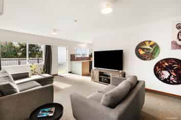 43C Edgewater Parade, Waiuku