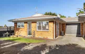 43C Edgewater Parade, Waiuku