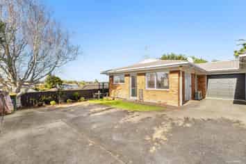 43C Edgewater Parade, Waiuku