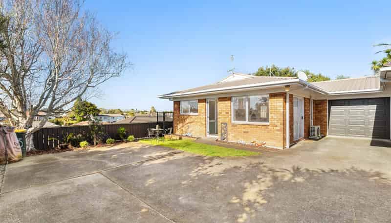 43C Edgewater Parade, Waiuku