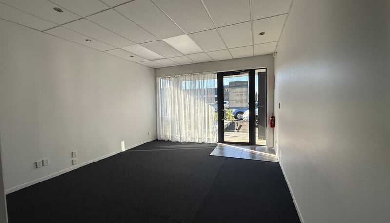 325 Main Road, Kumeu