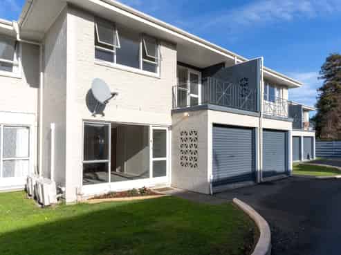3/53 Brockworth Place, Riccarton