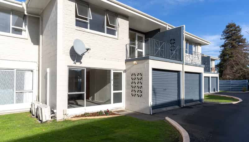 3/53 Brockworth Place, Riccarton