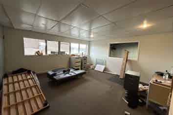 Quality Unit - Sought-After Spot