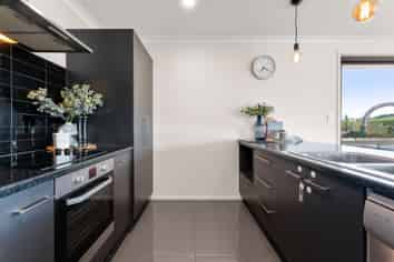 39 Ballintoy Park Drive, Welcome Bay