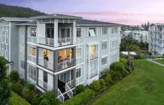 74 Panorama Heights, Orewa