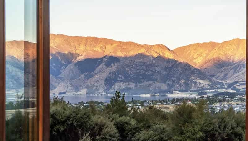 1091 Lake Hawea - Albert Town Road, Lake Hawea