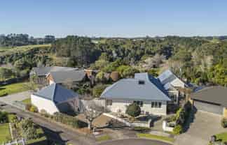 3 Waiwera Place, Merrilands