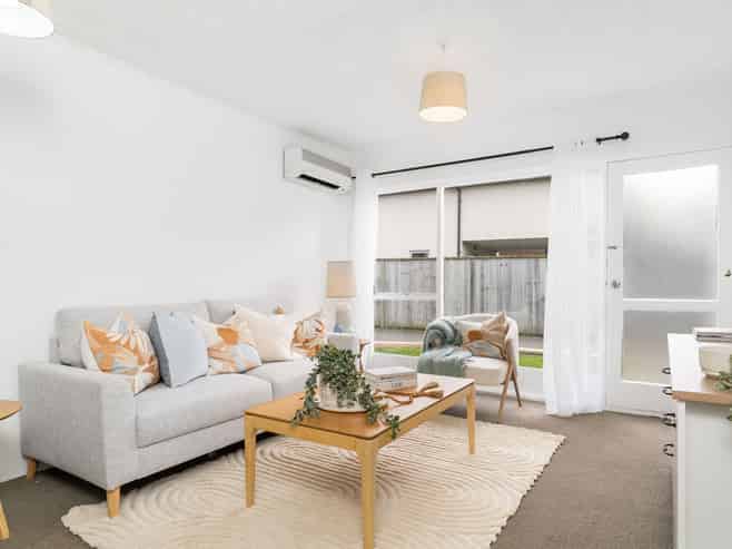4/53 Brockworth Place, Riccarton