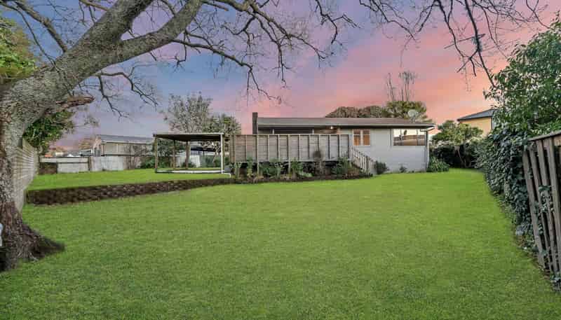 34 Edwards Avenue, Henderson