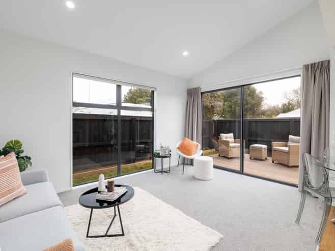 1/152 Woodham Road, Linwood
