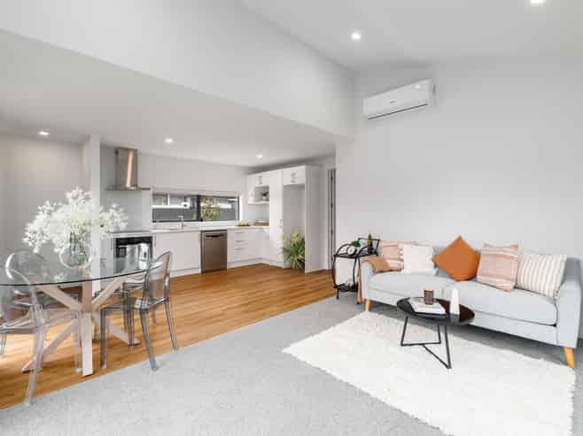 1/152 Woodham Road, Linwood