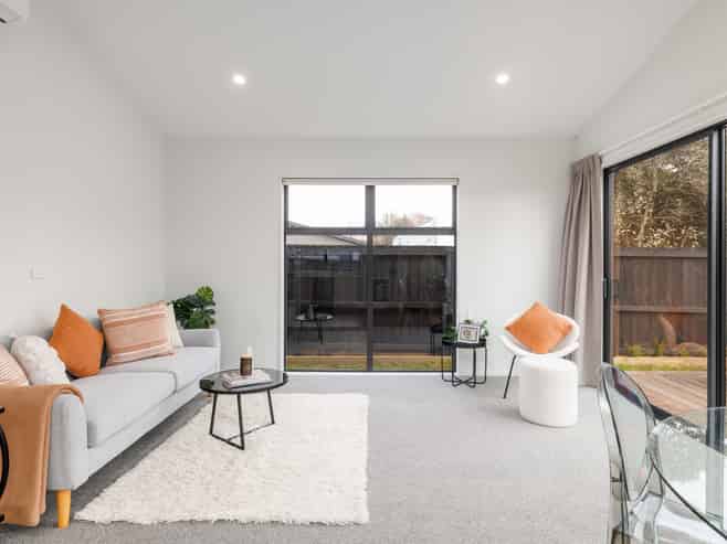 1/152 Woodham Road, Linwood