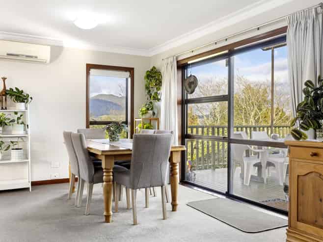 3 Bracken Row, Rangatira Park