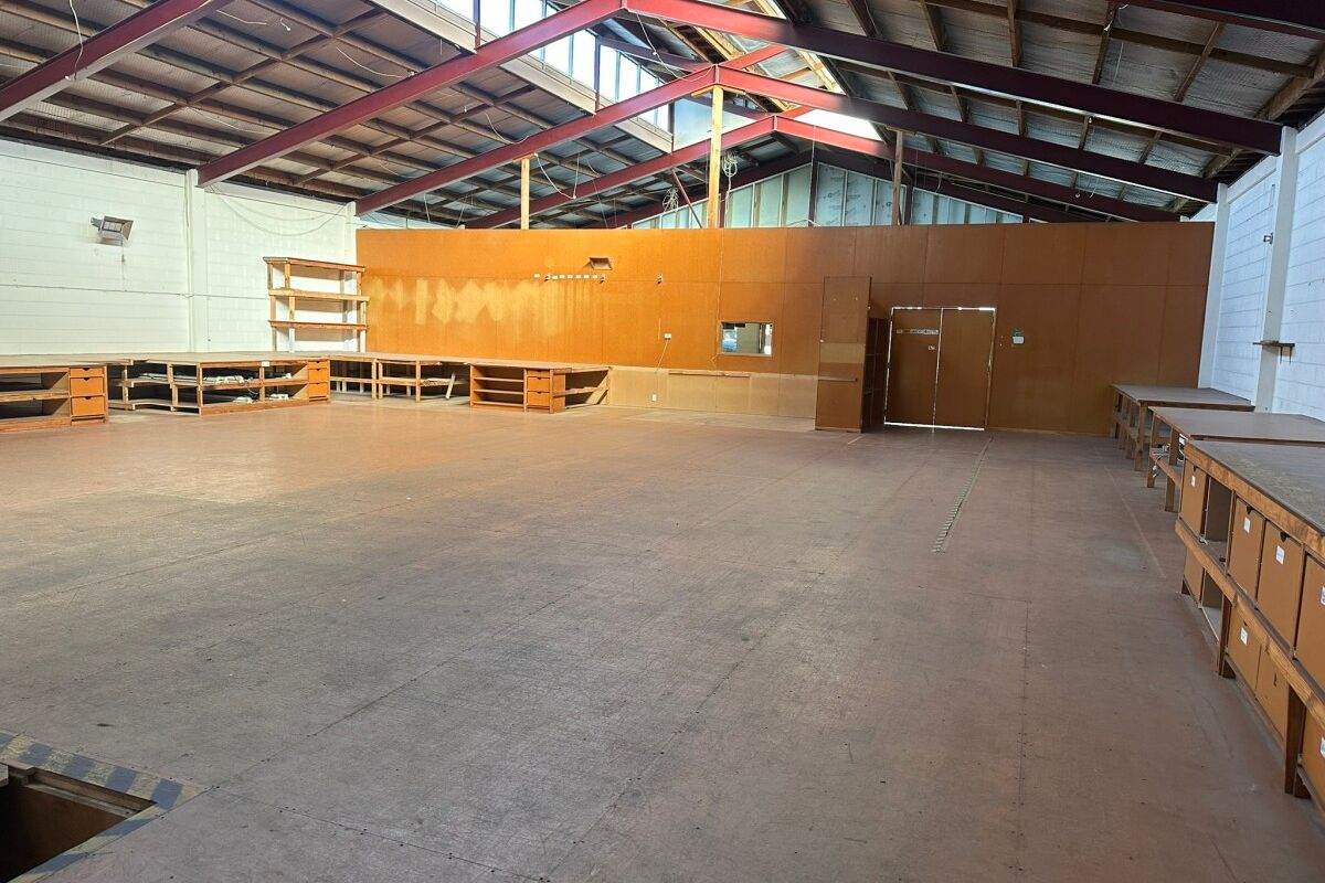 Stand-alone commercial premise - View 5