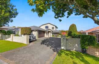 37 Wakefield Drive, Bethlehem