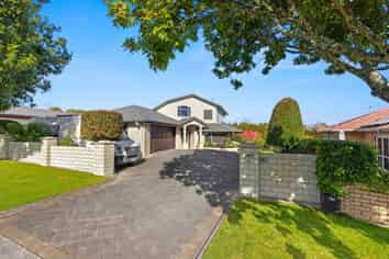 37 Wakefield Drive, Bethlehem