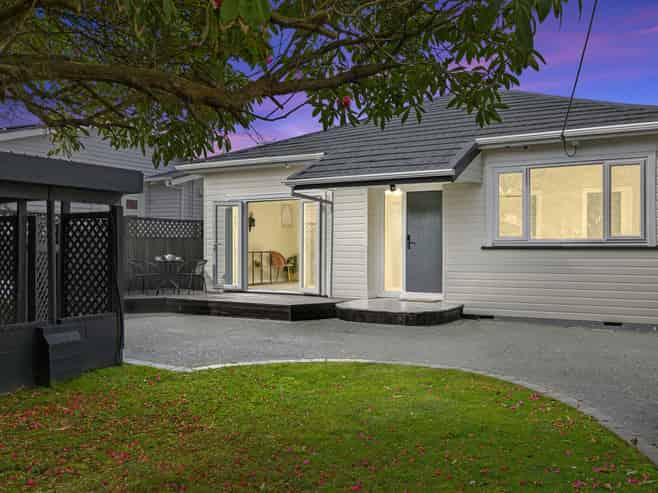 10 Byron Street, Petone