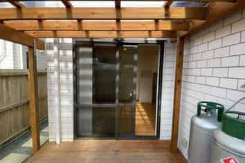 1/177C Robertson Road, Mangere East