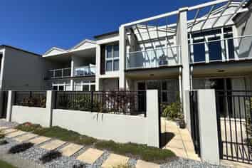 9/39 Trafalgar Street, The Wood