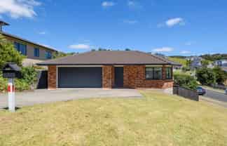 1 Barwick Place, Stanmore Bay