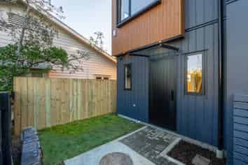 20/163-165 Lake Road, Belmont