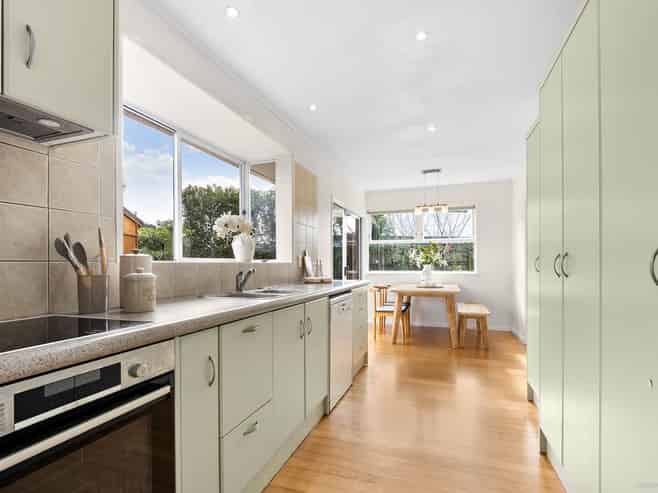 11 Grimshaw Place, Henderson