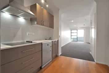 1A/33 Mackelvie Street, Grey Lynn