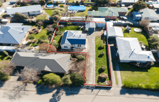 35 Trevors Road, Hampstead