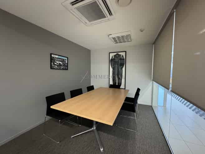 1,941sqm 50/50 Office/Warehouse | Massive Profile