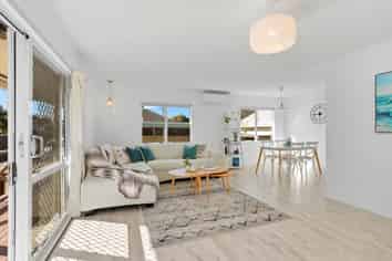 1/616 Te Atatu Road, Te Atatu Peninsula
