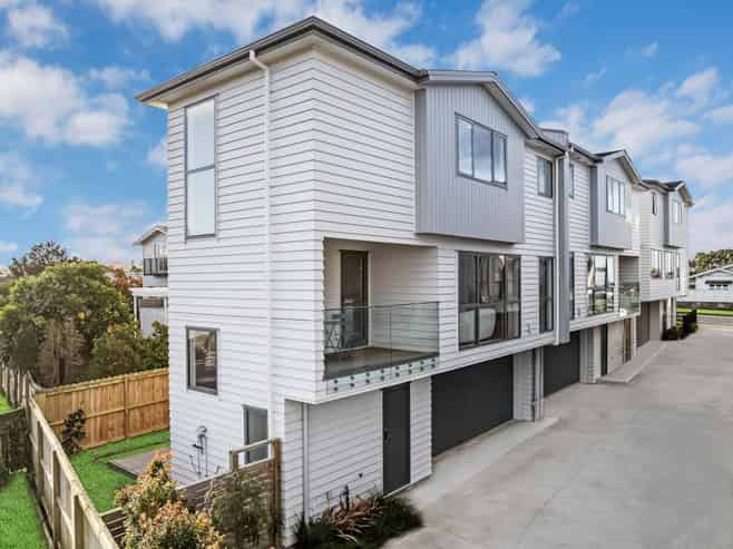 7/12 Jasper Avenue, Mount Roskill