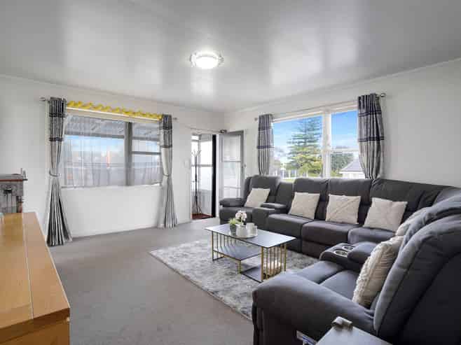 1/17 Browns Road, Manurewa