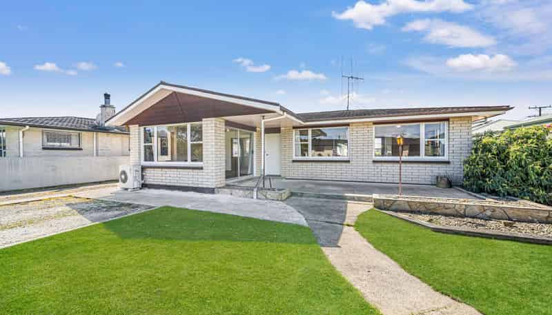 34 Gordon Street, Weston