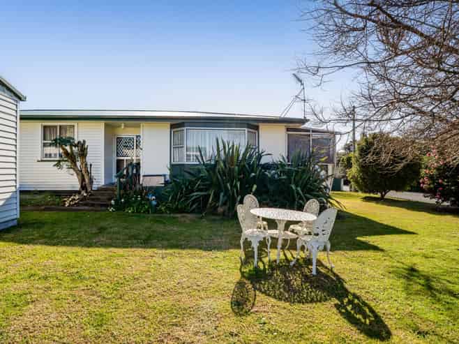 2 Handley Place, Glen Avon