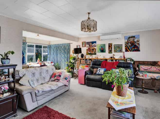 2 Handley Place, Glen Avon