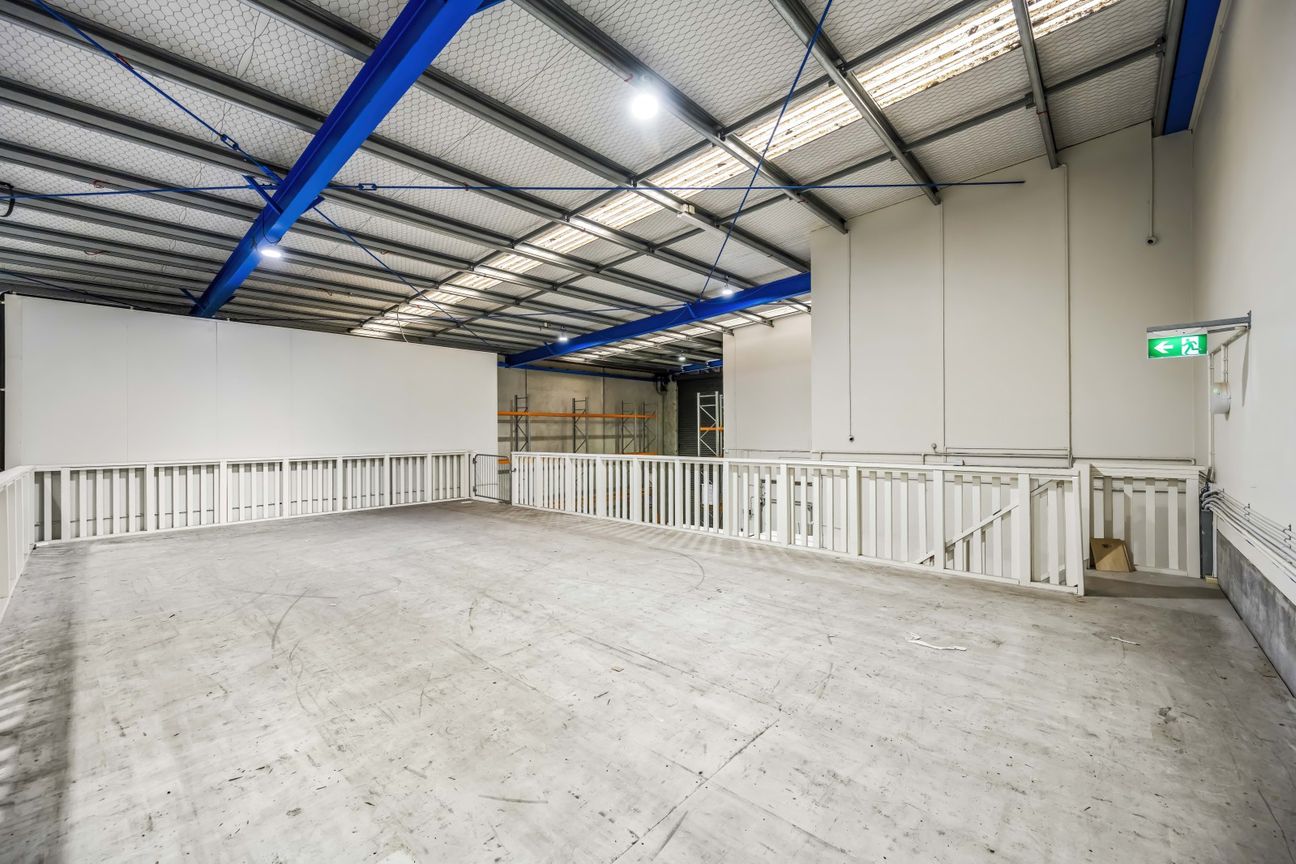 A grade tenanted investment - five year lease - Widok 6