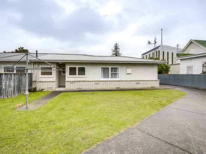 4/180 Gloucester Street, Taradale