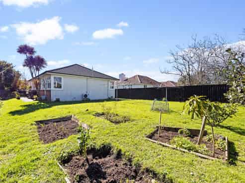 33 Parrish Road, Sandringham
