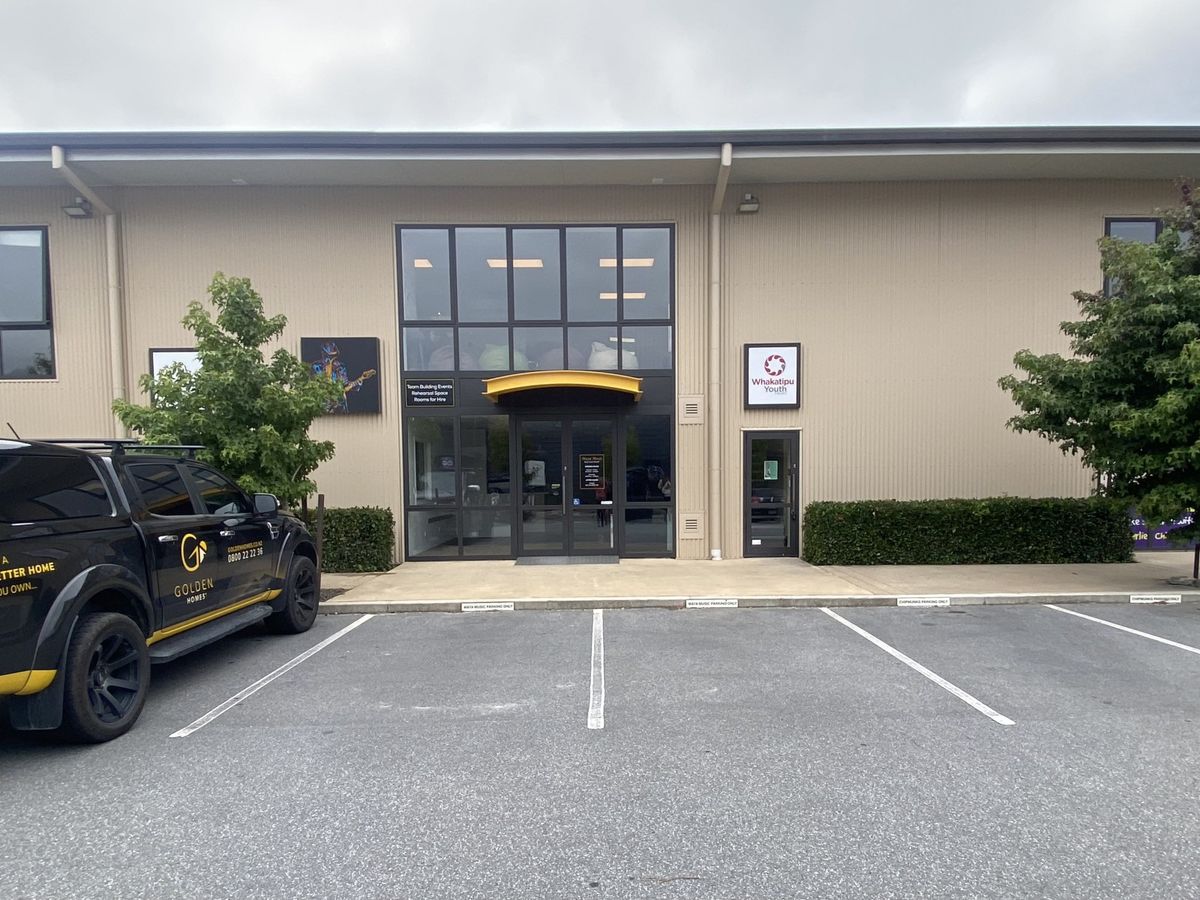 Recreation / Entertainment space for Lease - Ansicht 2