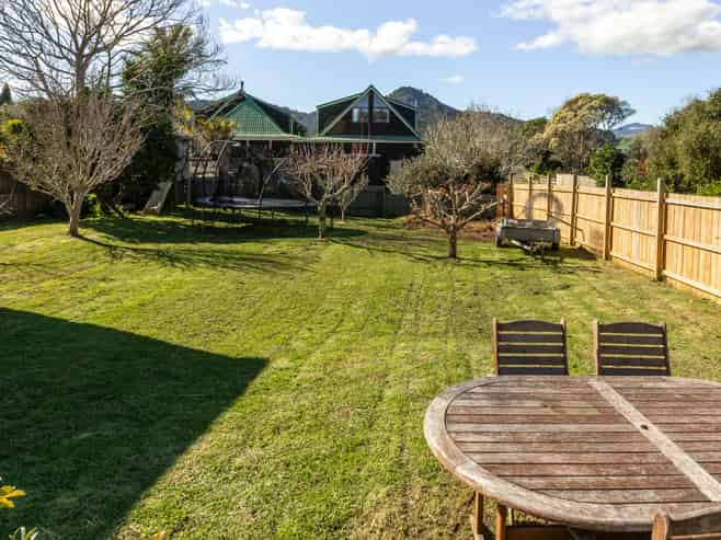 217 Tony Avenue, Thames